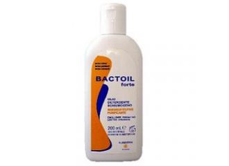 Bactoil forte olio detergente schiumogeno 200 ml